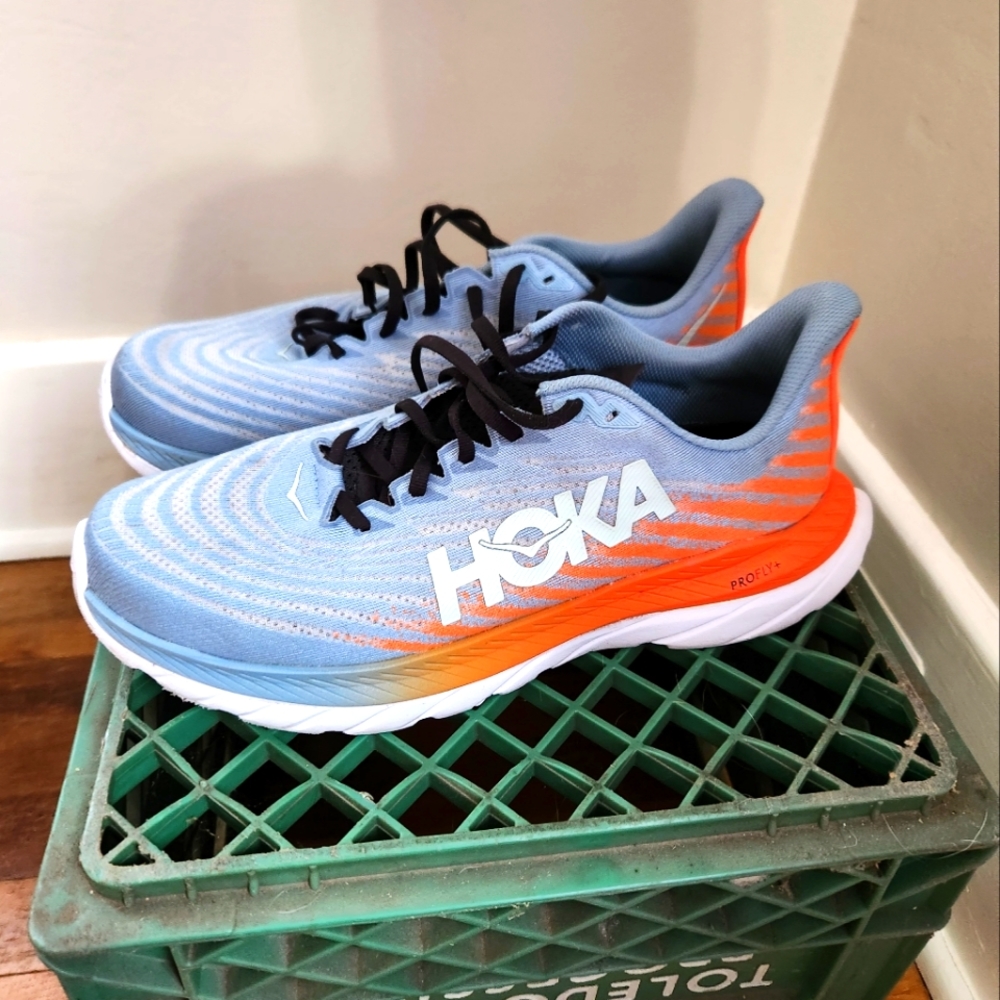 Mens Hoka mach 5 running shoes